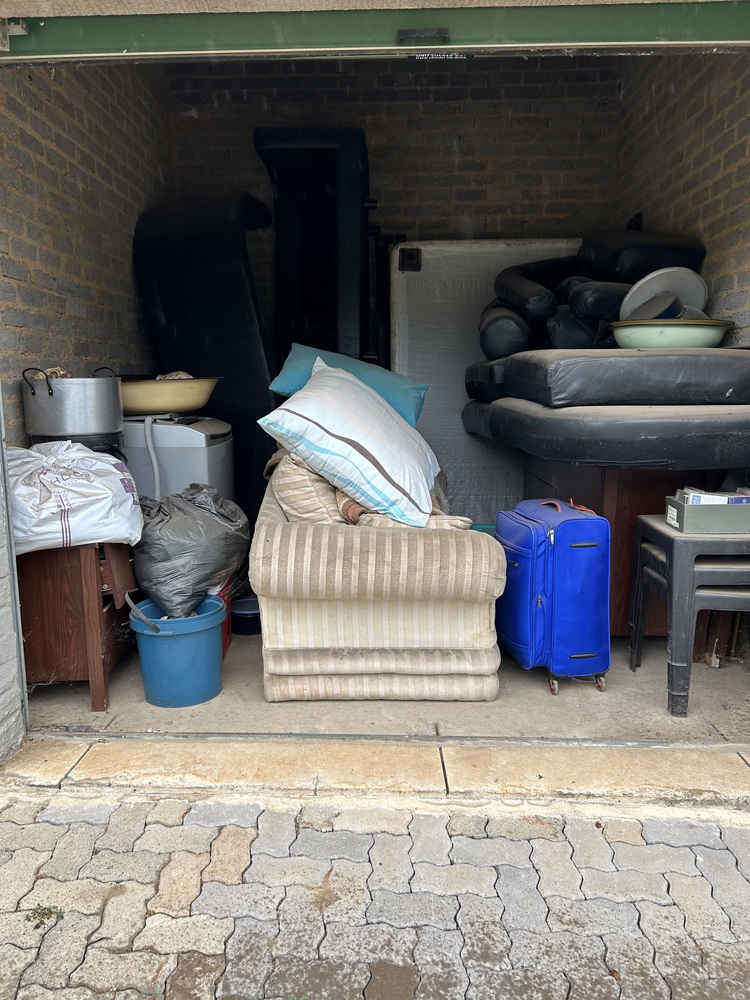 Rent-A-Store Midrand Storage Unit auction IB-3129 12