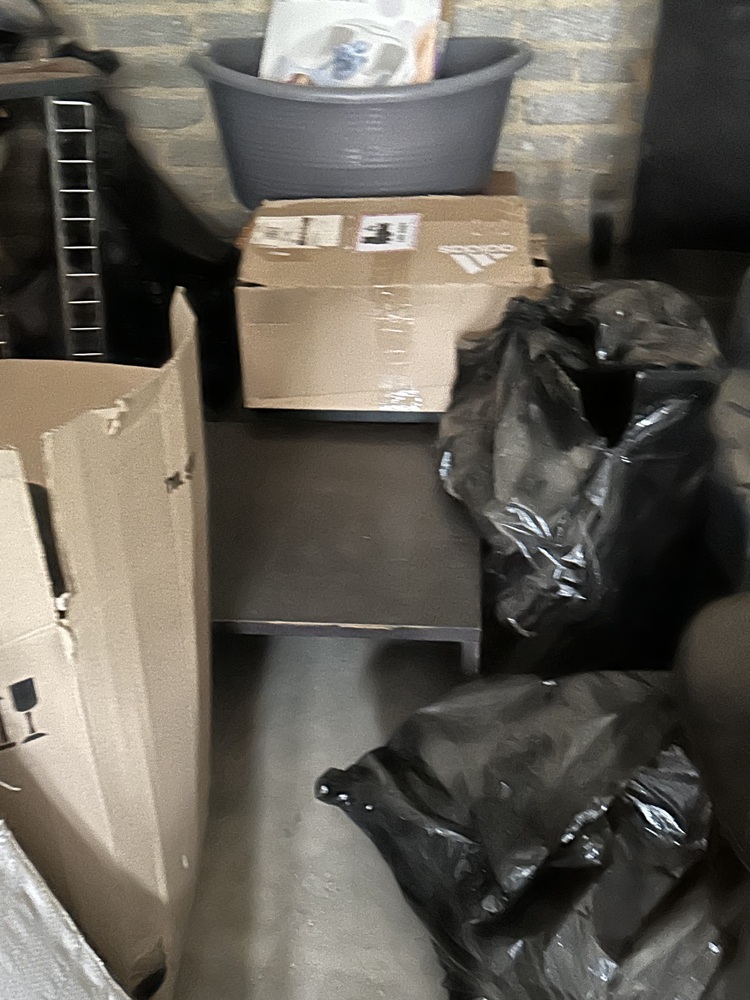 Rent-A-Store Midrand Self storage auction IB-2031