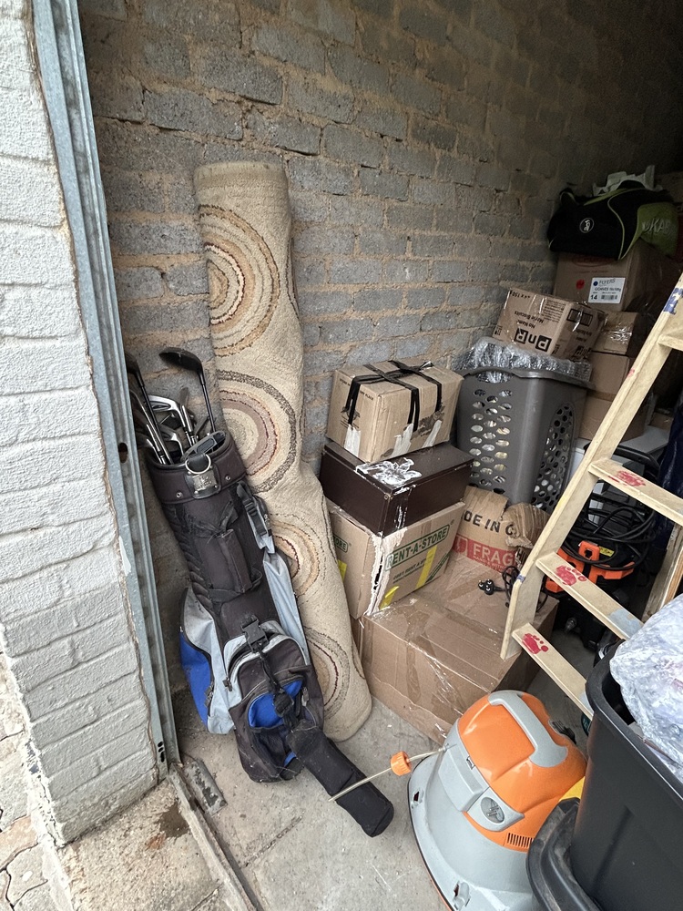 Rent-A-Store Midrand Storage Unit auction IB-3337 12