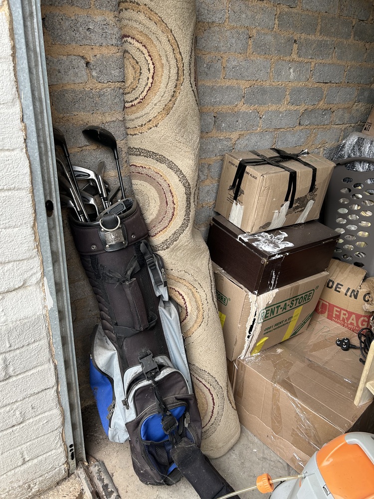 Rent-A-Store Midrand Storage Unit auction IB-3337 22