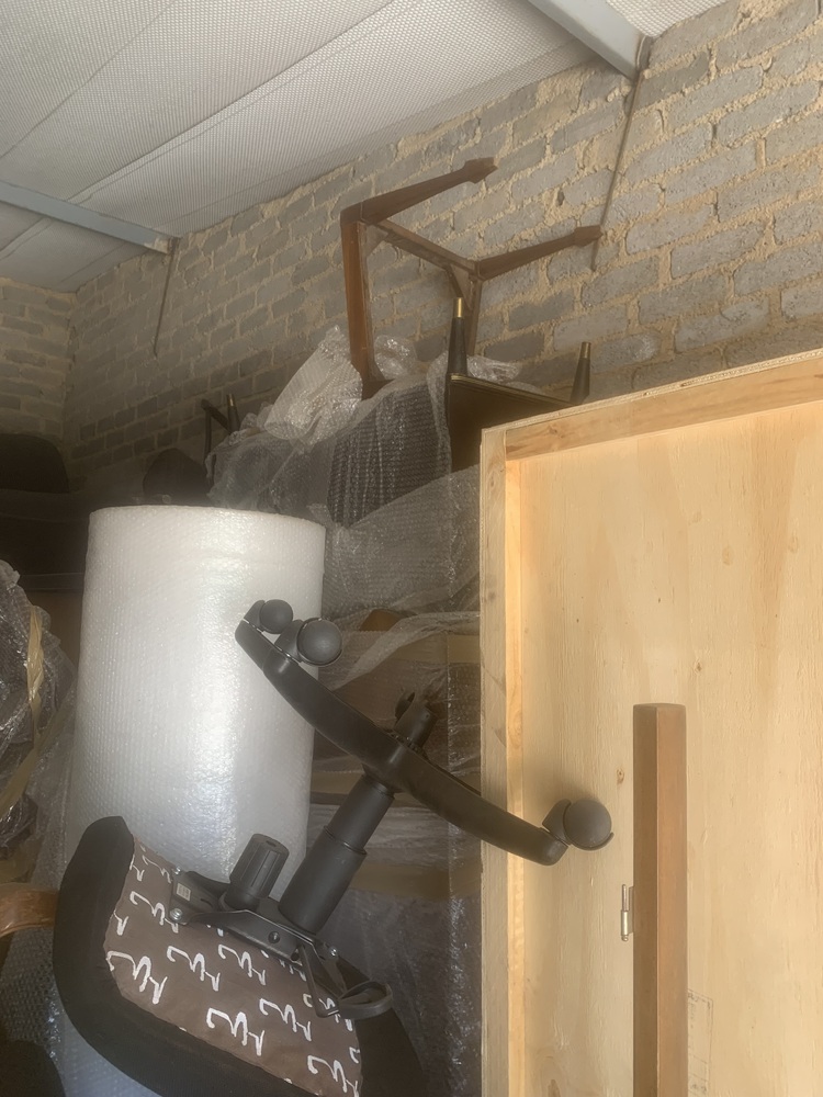 Rent-A-Store Midrand Self storage unit auction IB-7727 13