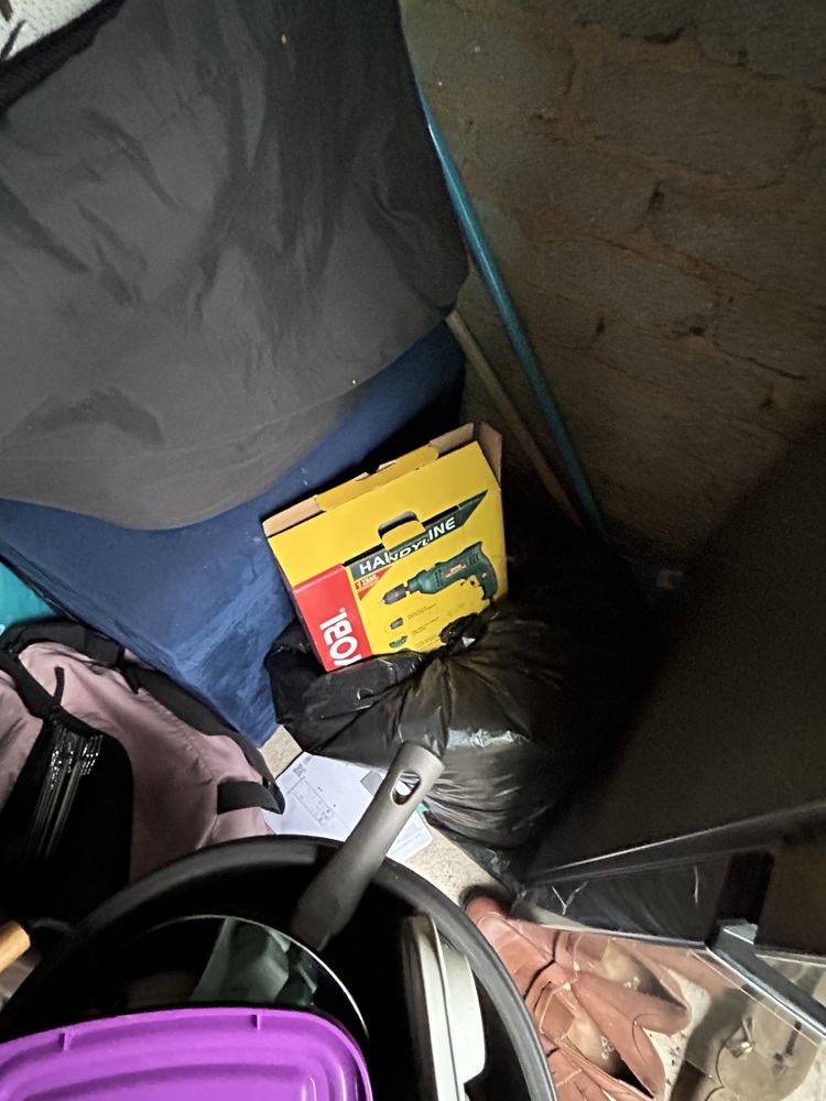 Rent-A-Store Midrand Self storage auction IB-8114