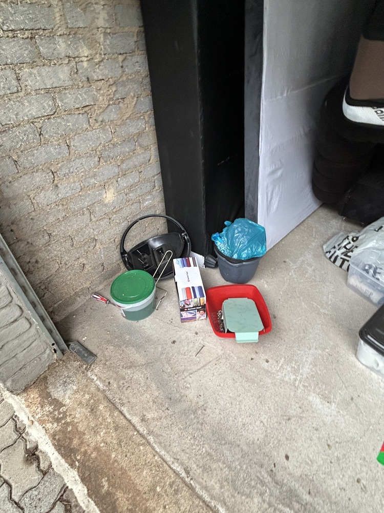 Rent-A-Store Midrand Self storage unit auction IB-8114 13