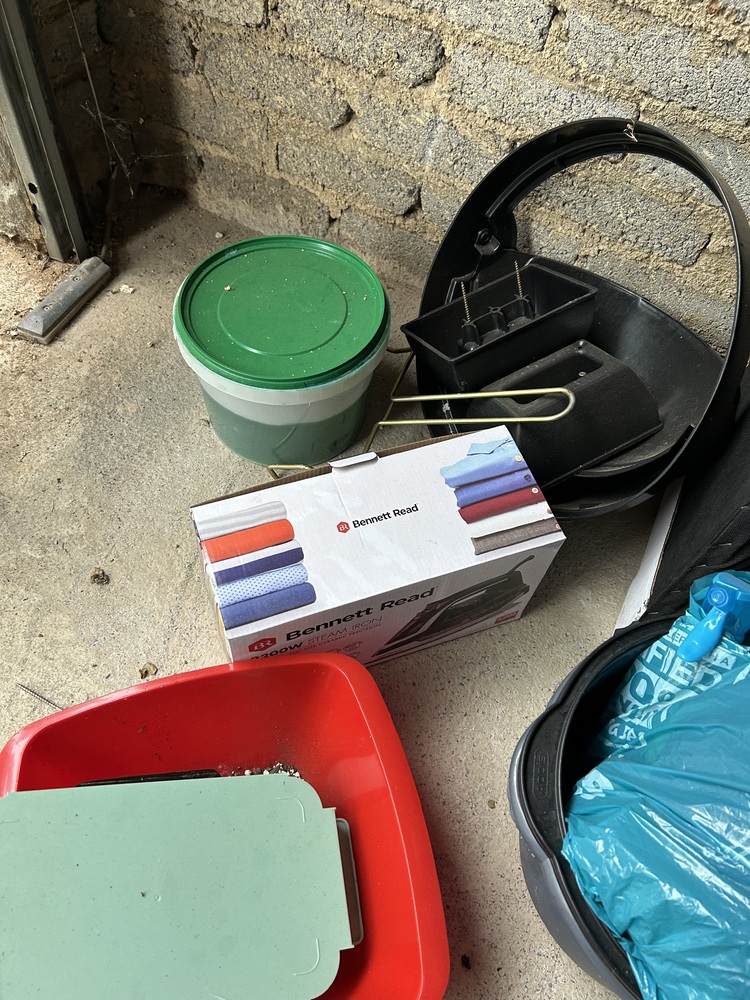 Rent-A-Store Midrand Self storage unit auction IB-8114 23