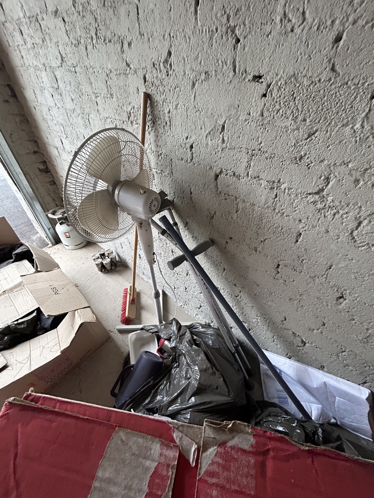 Rent-A-Store Midrand Storage Unit auction IB-5701 12