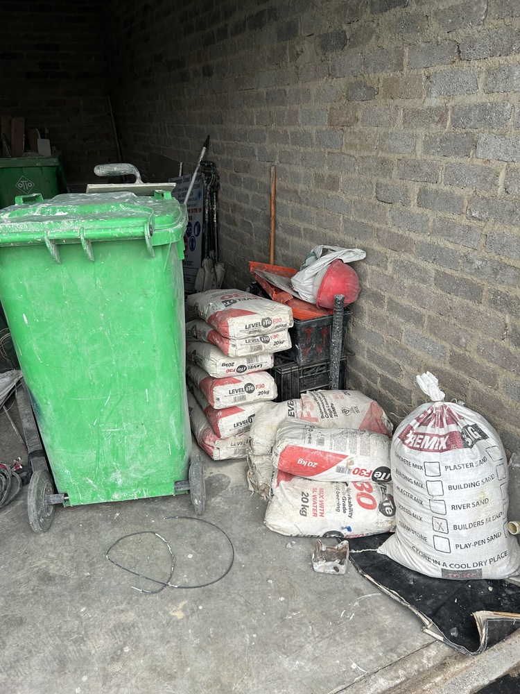 Rent-A-Store Midrand storage facility unit auction IB-9975 16