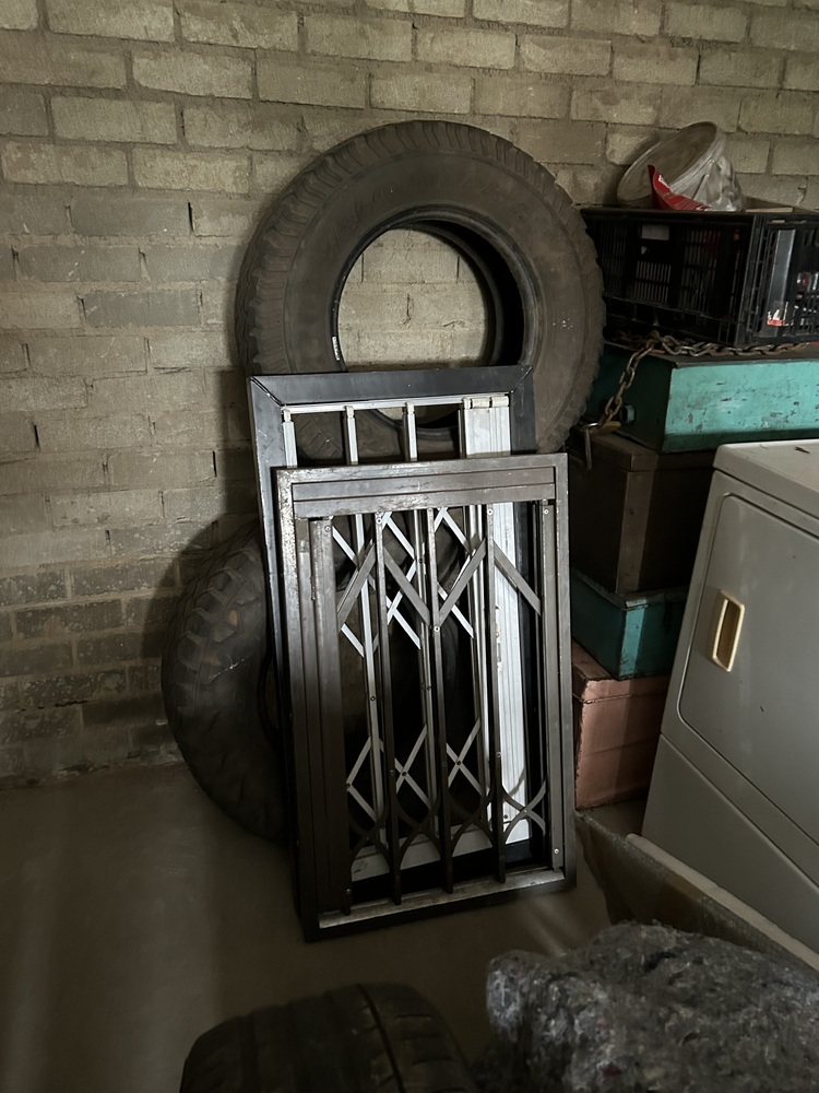 Rent-A-Store Midrand Storage Unit auction IB-5315 12