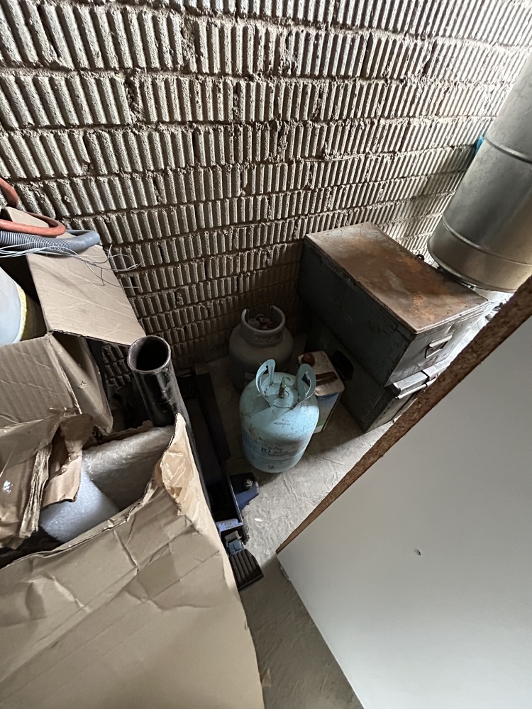 Rent-A-Store Midrand Self storage facility auction IB-5315 25