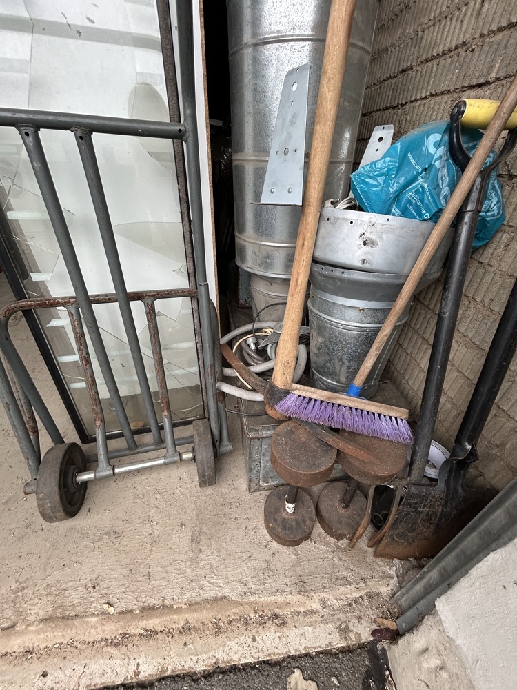 Rent-A-Store Midrand Self storage facility auction IB-5315 35