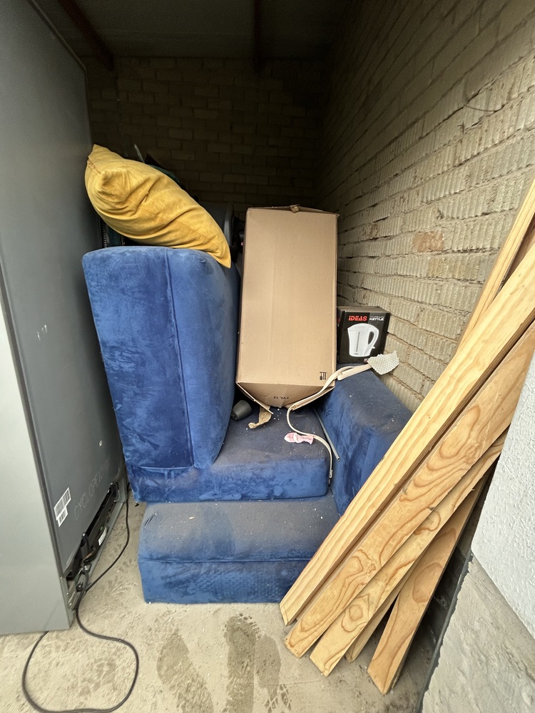 Rent-A-Store Midrand Self storage unit auction IB-7103 23