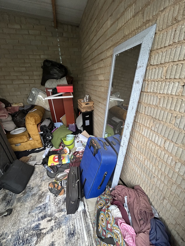 Rent-A-Store Midrand Self storage facility auction IB-9542