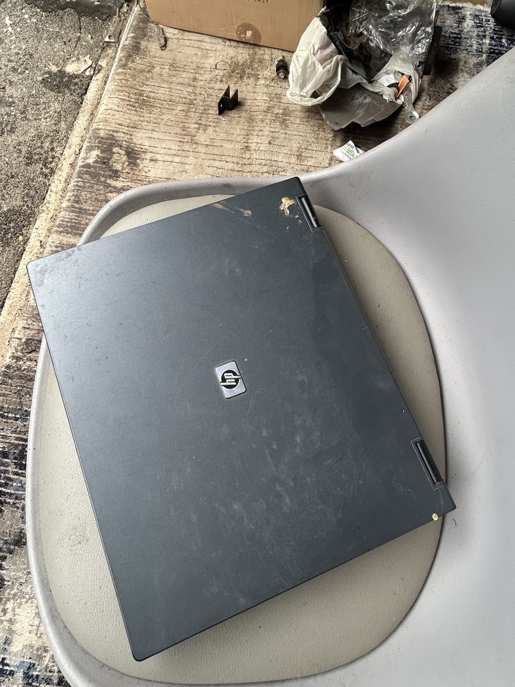 Rent-A-Store Midrand Self storage unit auction IB-9542 13