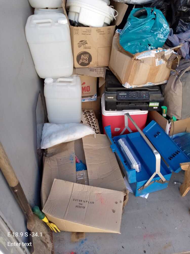 PODIt Strand Self storage unit auction IB-6629