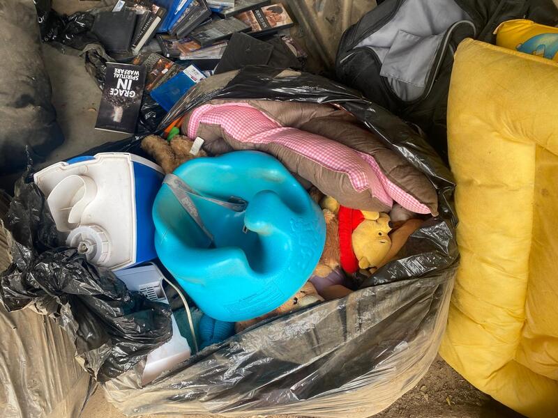 Kya Sands storage facility unit auction IB-3739