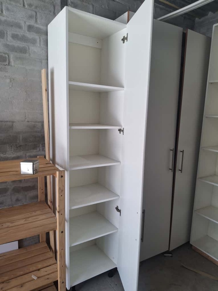 Sun Valley: Cape Town Storage auction IB-8873