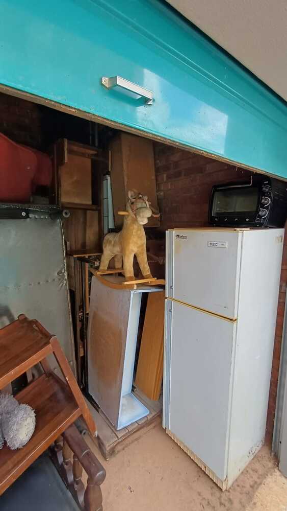 Pretoria North Storage Unit auction IB-4353