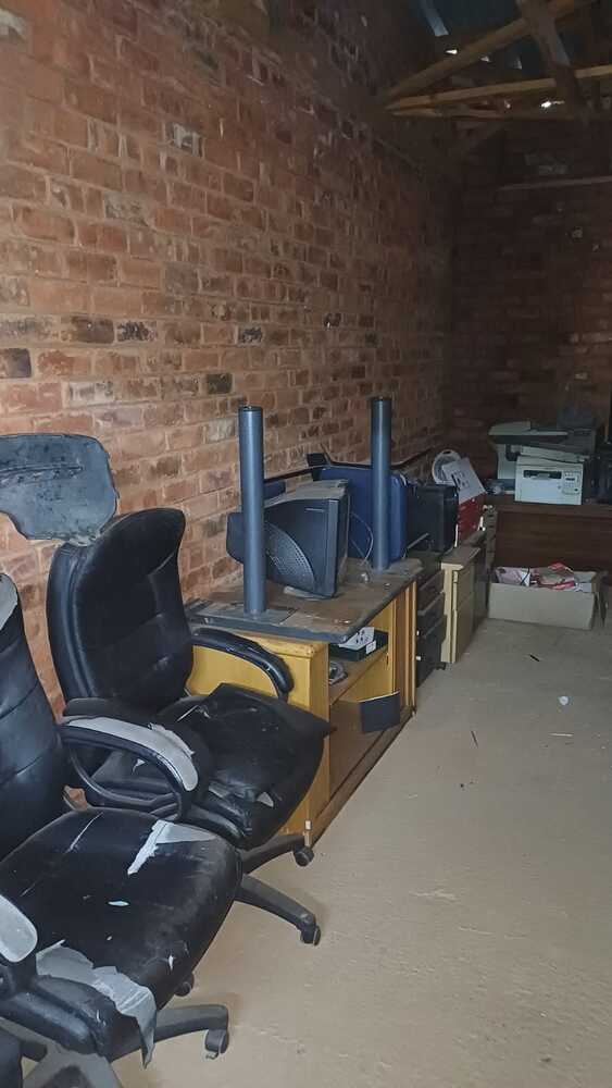 Pretoria North Self storage facility auction IB-6294