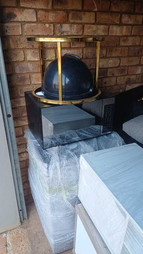 Pretoria North storage facility unit auction IB-5101