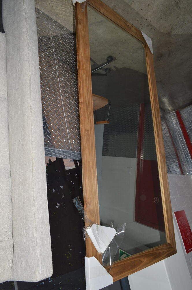 INV - Claremont Storage auction IB-9297