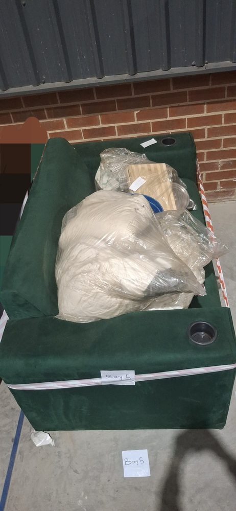 Riversands Storage Unit auction IB-1432