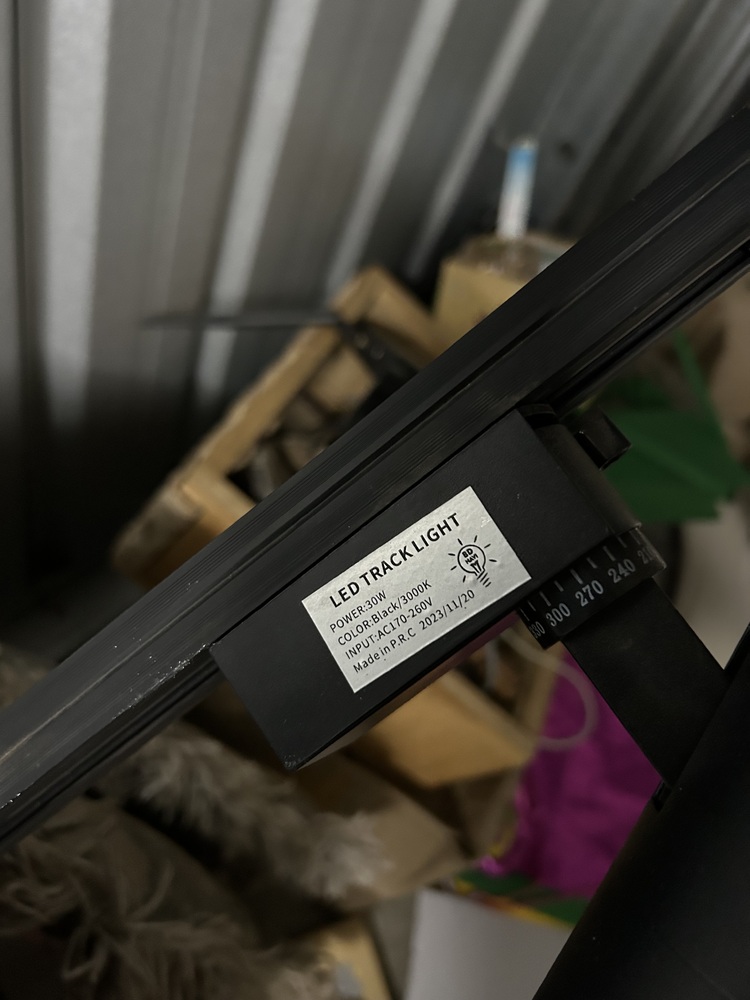 Rent-A-Store Centurion Storage auction IB-4113