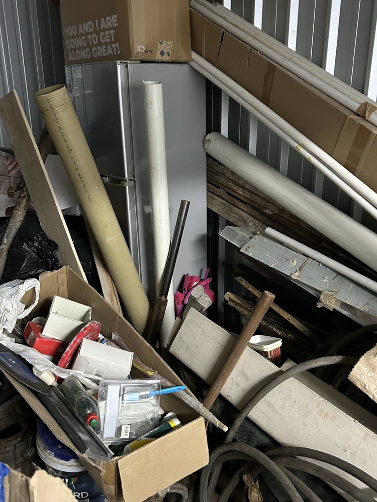 Rent-A-Store Centurion Storage Facility auction IB-2546