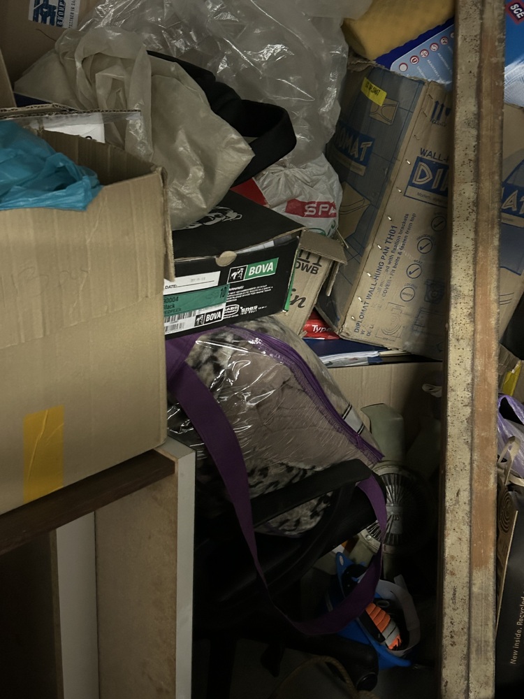 Rent-A-Store Centurion Self storage facility auction IB-2546