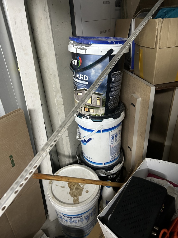 Rent-A-Store Centurion Self storage auction IB-2546 14