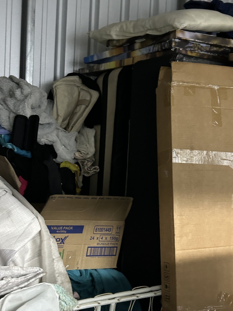 Rent-A-Store Centurion Self storage facility auction IB-5608