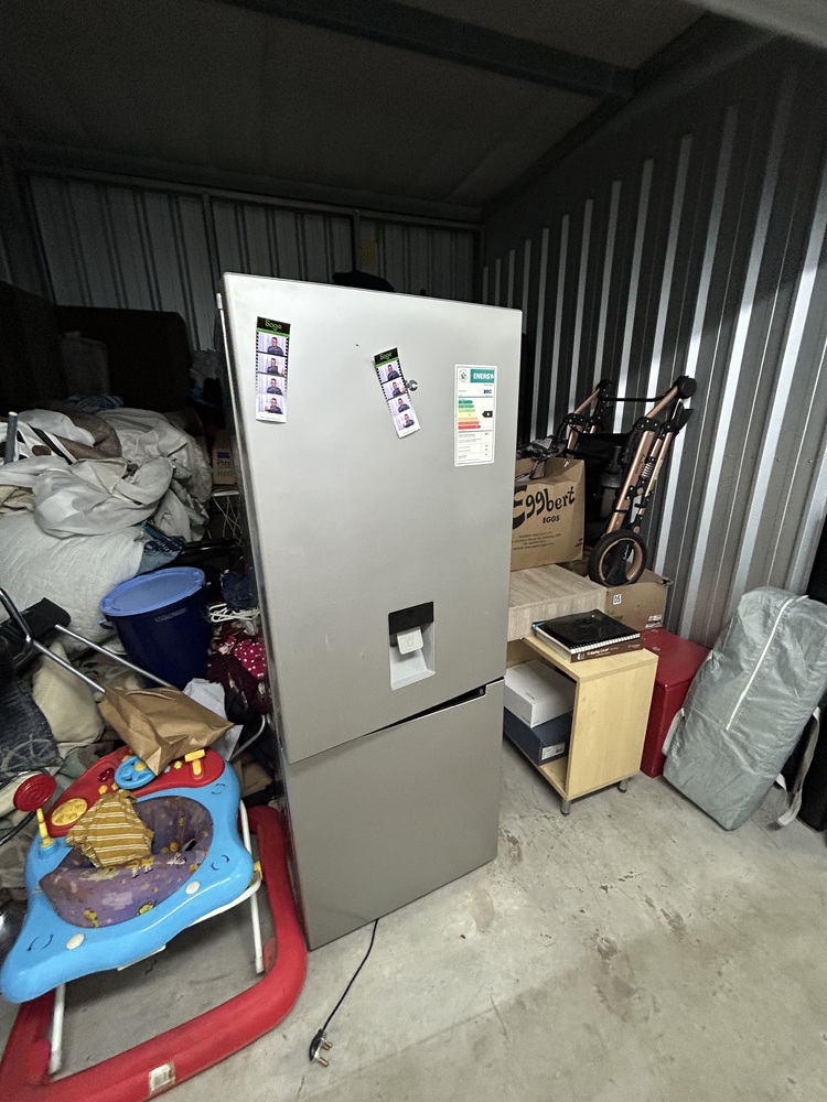 Rent-A-Store Centurion Self storage auction IB-5608 24