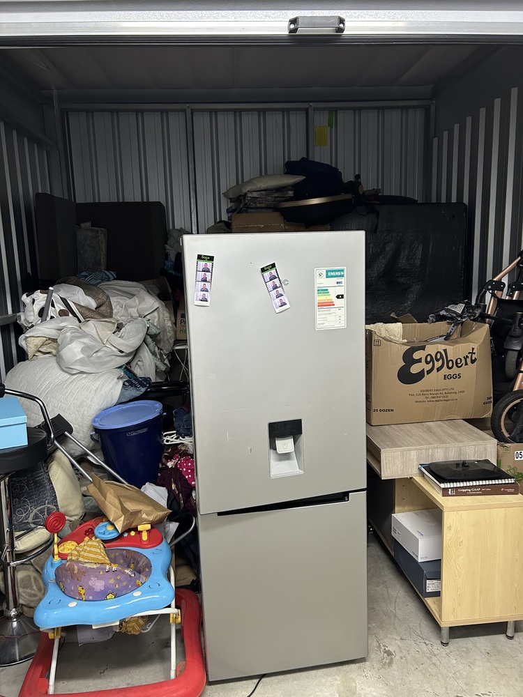 Rent-A-Store Centurion Storage auction IB-5608 30