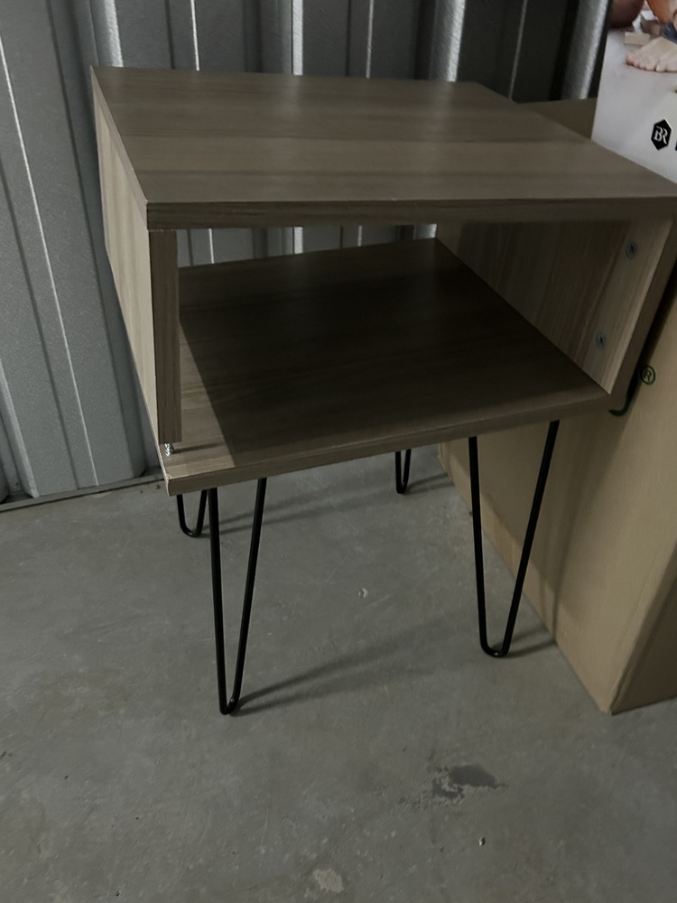 Rent-A-Store Centurion Self storage unit auction IB-3521