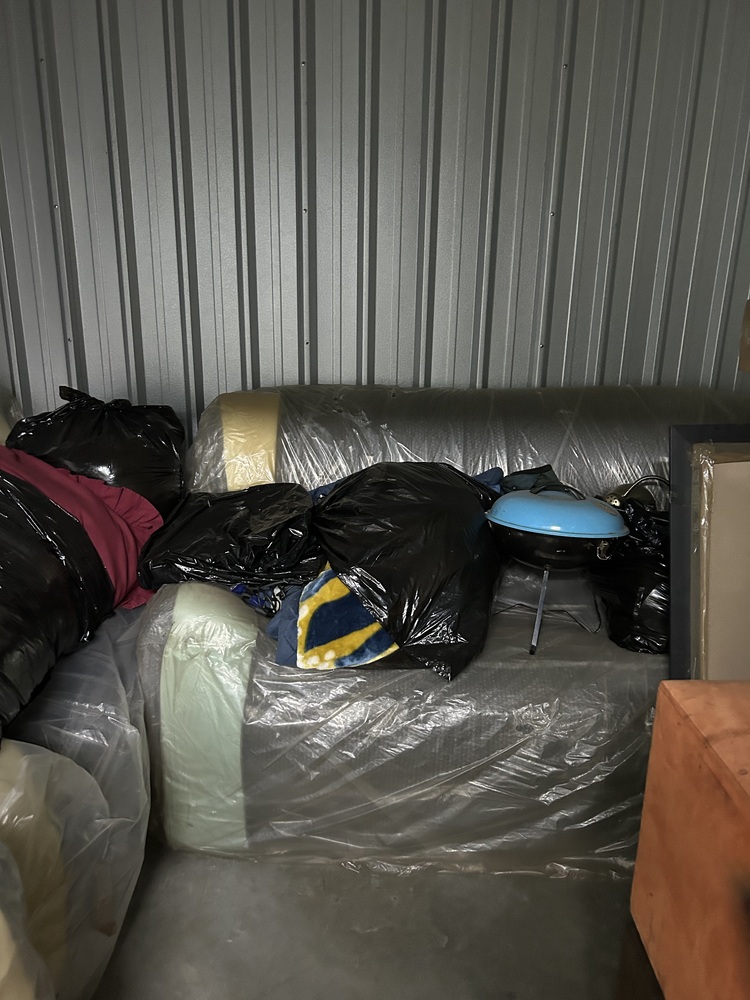 Rent-A-Store Centurion Self storage facility auction IB-7904