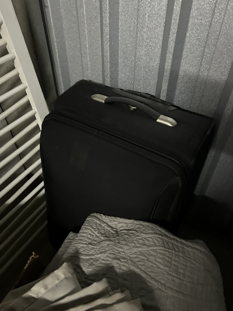 Rent-A-Store Centurion Storage Unit auction IB-1564 12