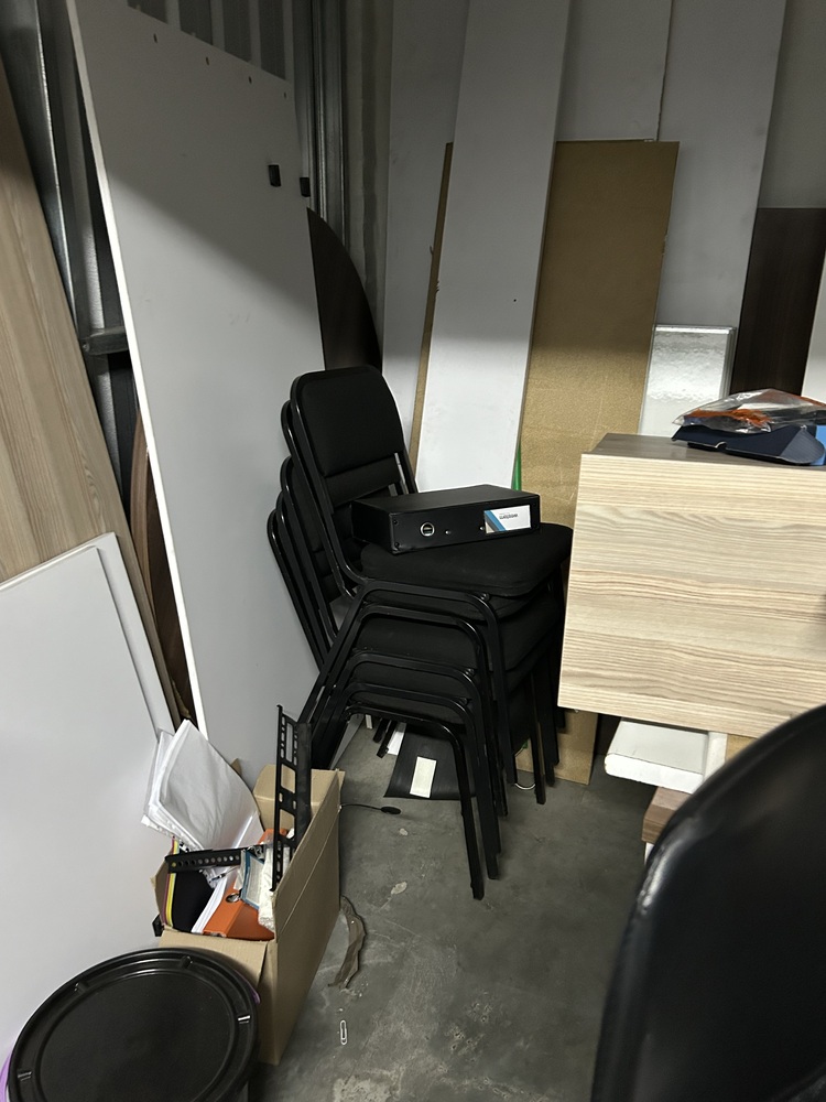 Rent-A-Store Centurion Storage Facility auction IB-2632 11