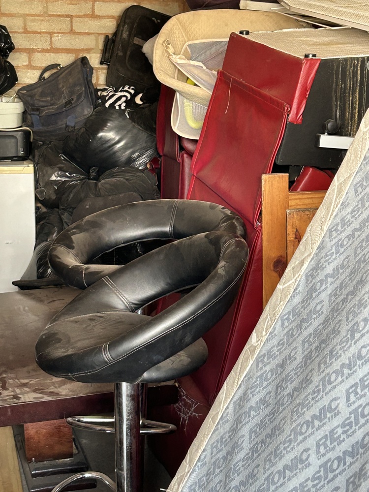 Rent-A-Store Pretoria Self storage facility auction IB-8731