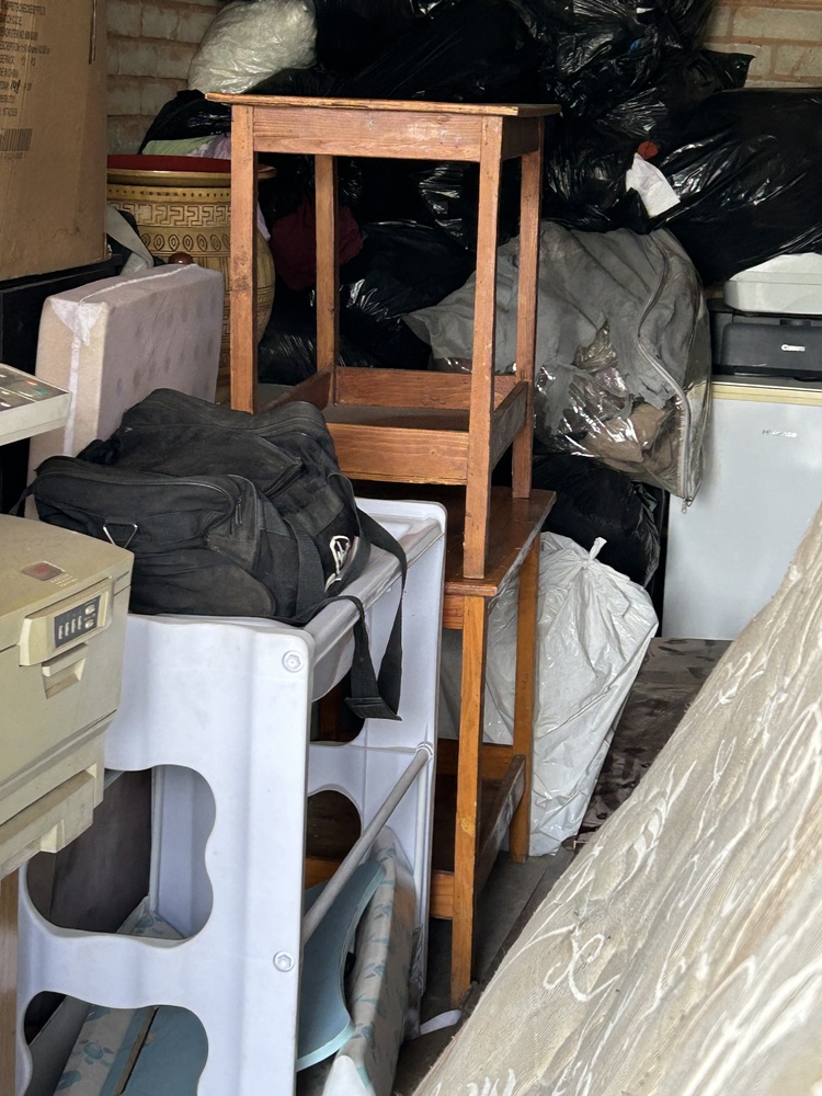 Rent-A-Store Pretoria Storage Unit auction IB-8731 12