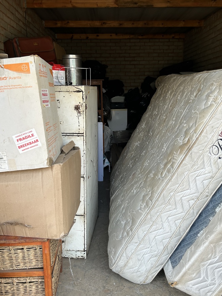 Rent-A-Store Pretoria Storage auction IB-8731 20