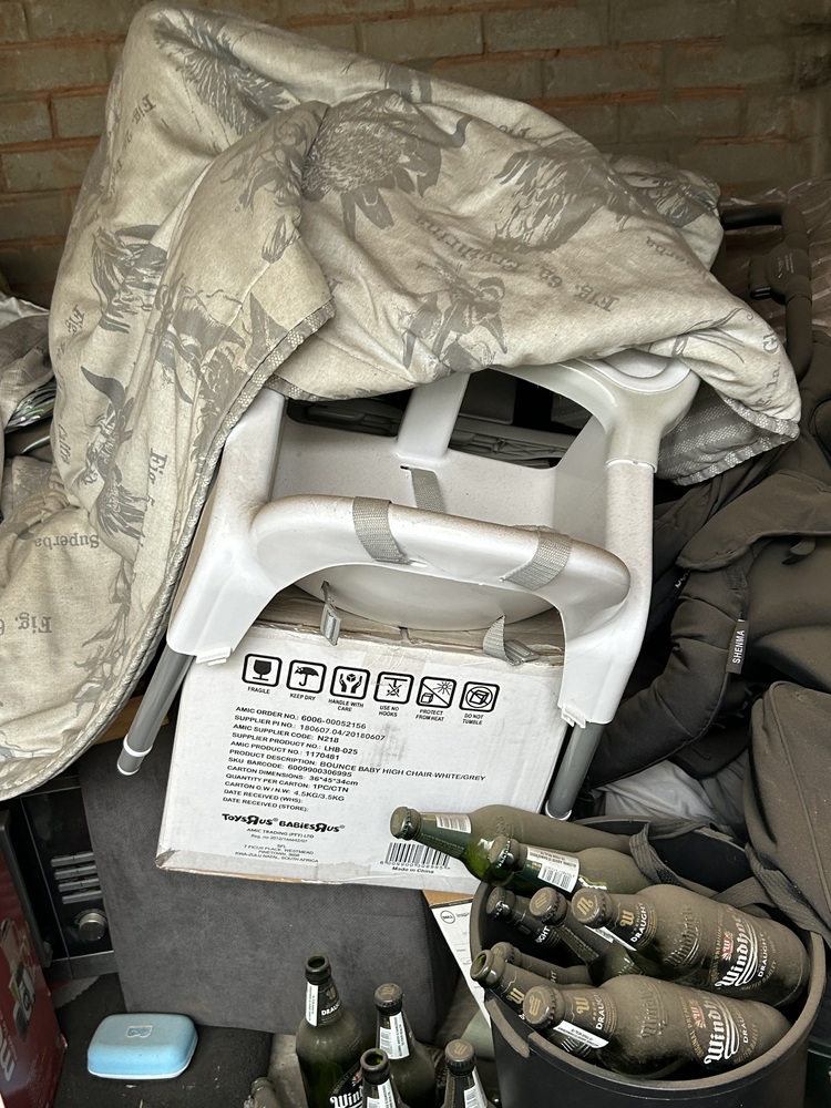 Rent-A-Store Pretoria Storage auction IB-3783 10