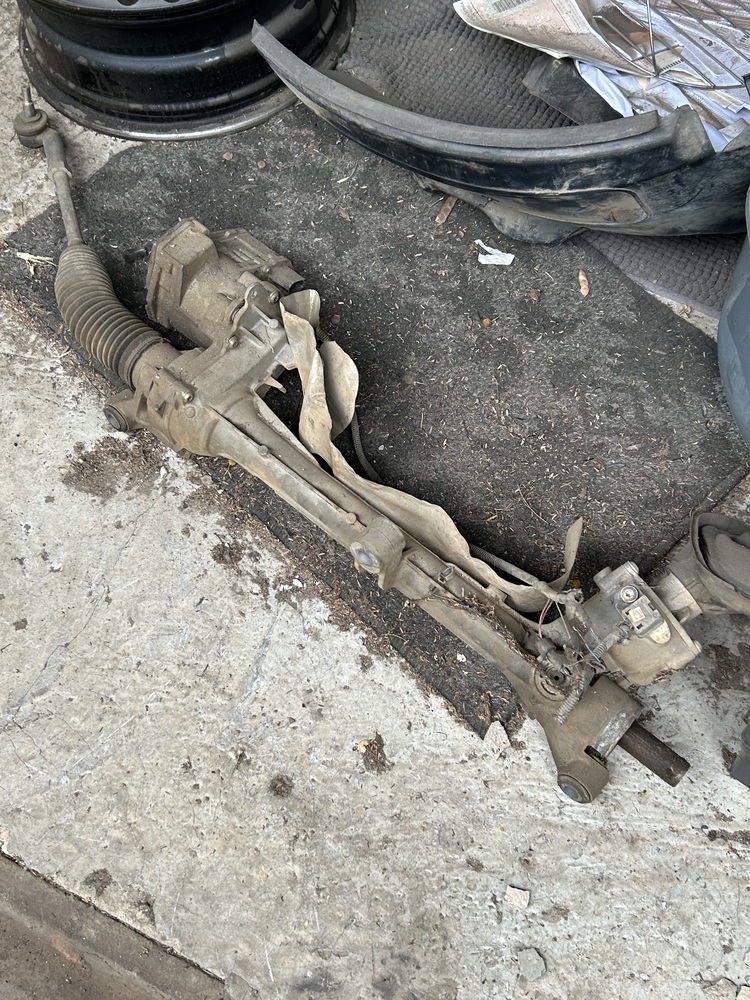 Rent-A-Store Pretoria Storage auction IB-3783 20