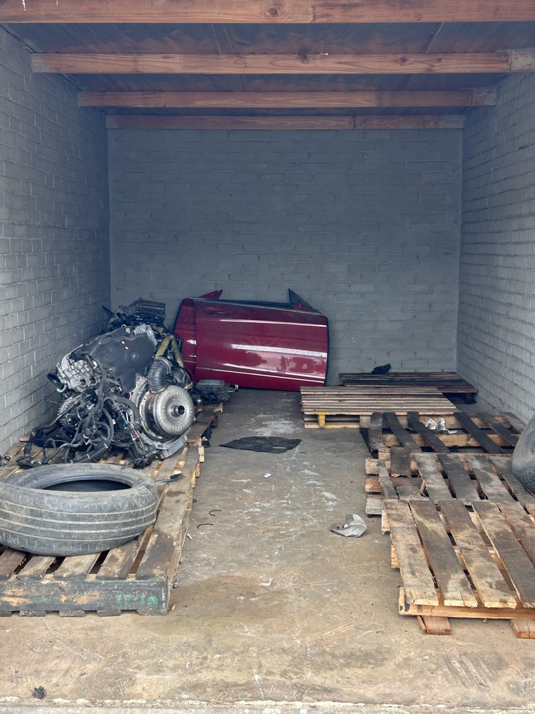 Rent-A-Store Pretoria Storage auction IB-7817