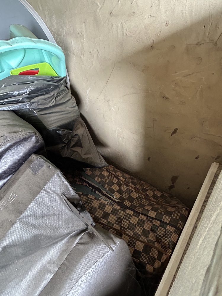 Rent-A-Store Pretoria Self storage unit auction IB-1492