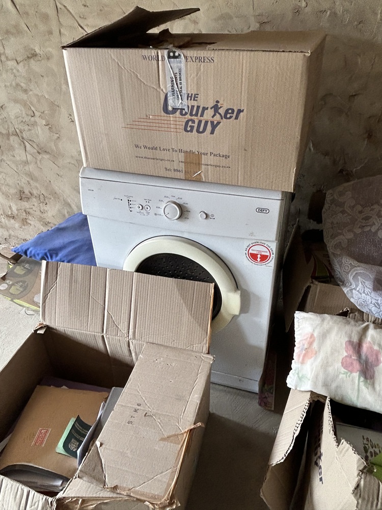 Rent-A-Store Pretoria Storage auction IB-9366 10