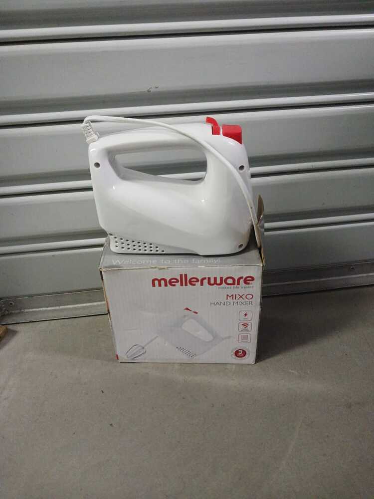 Century City Storage auction IB-8470 20