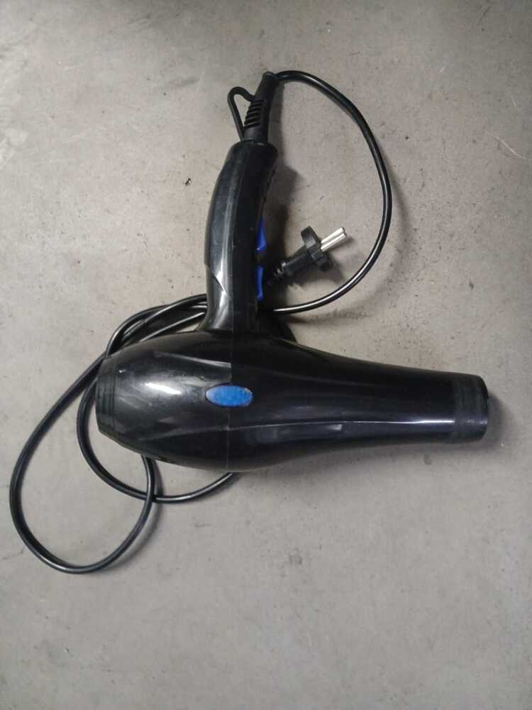 Storage Century City Storage Unit auction IB-2361 12