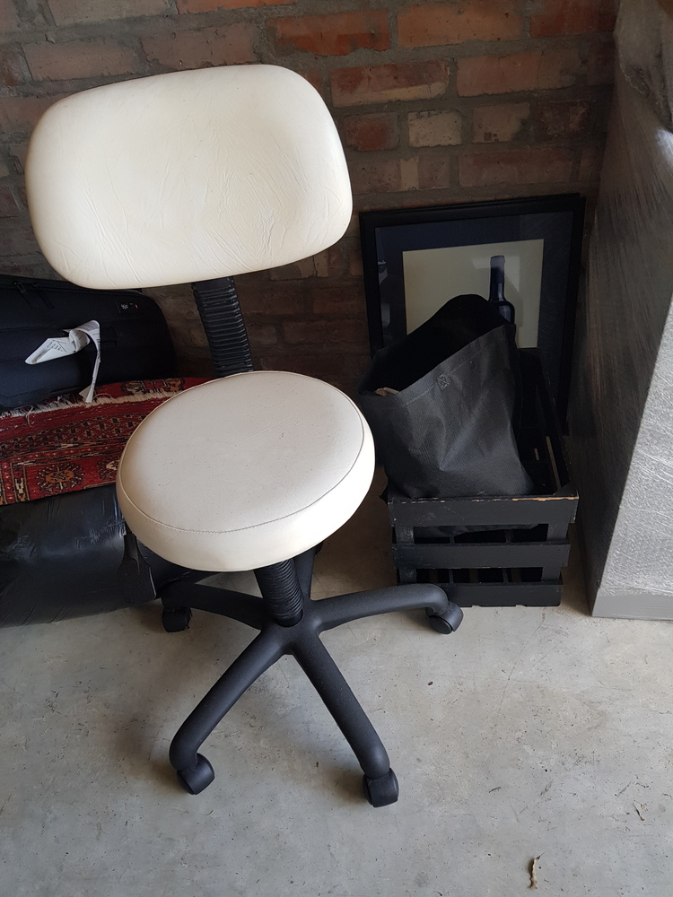 Westlake - L034 Self storage unit auction IB-6068 13