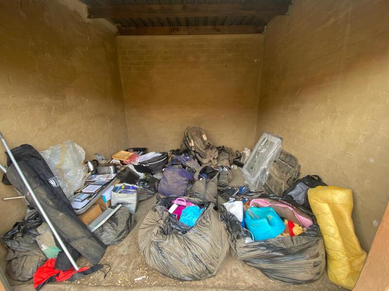 Kya Sands Self storage auction IB-6044