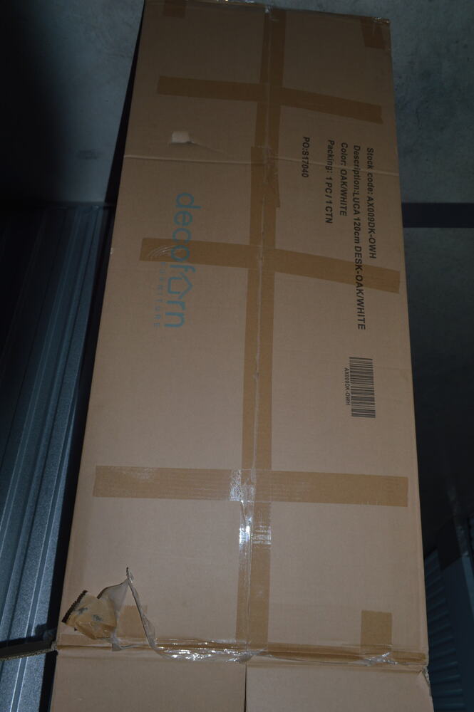 INV - Sunningdale Self storage unit auction IB-7402