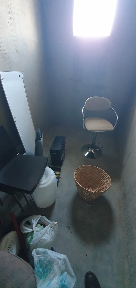 Rooihuiskraal - L014 Storage Unit auction IB-7190