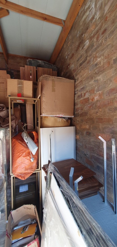 Mooikloof - L026 Storage auction IB-8030